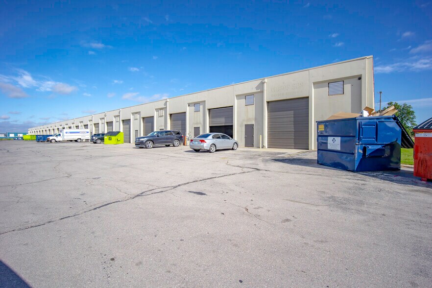 More Photos Of 1001 Enterprise Ave, Oklahoma City Unknown For Lease
