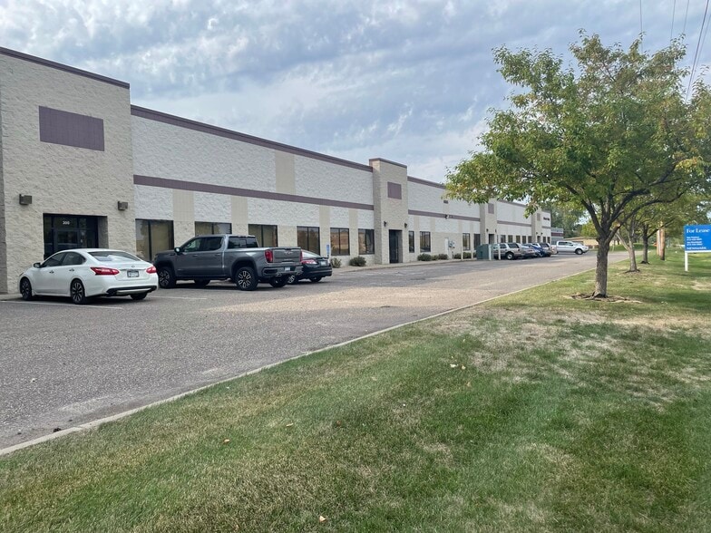 More Photos Of 6805 20th Ave S, Centerville Manufacturing For Lease