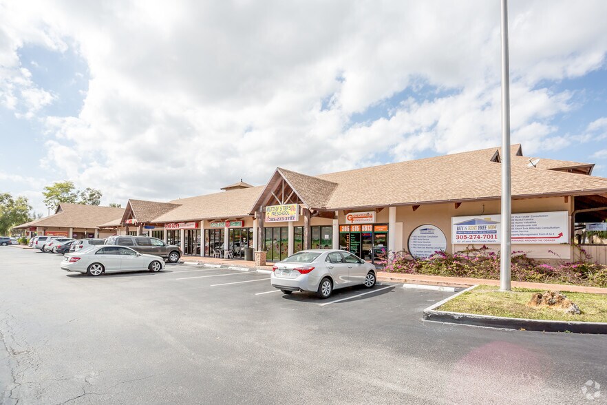 Primary Photo Of 10471 N Kendall Dr, Miami Storefront Retail Office For Lease