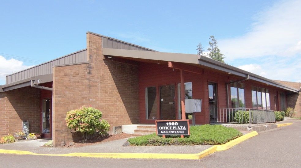 Primary Photo Of 1900 N 99 Hwy, Mcminnville Loft Creative Space For Lease