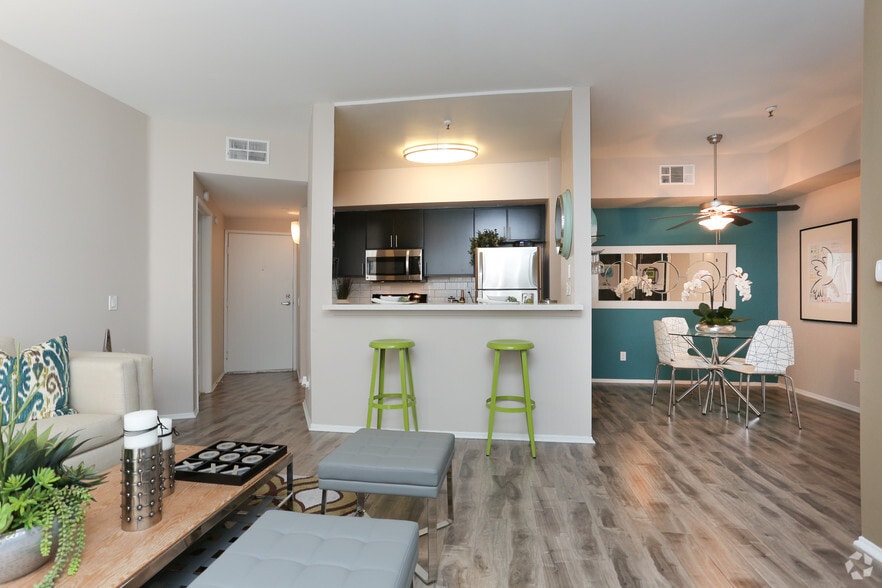 More Photos Of 1443 N Fuller Ave, Los Angeles Apartments For Sale