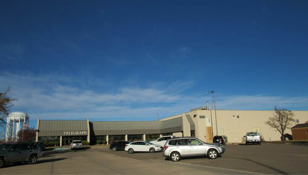 More Photos Of 621 N Chestnut St, North Platte Flex For Sale