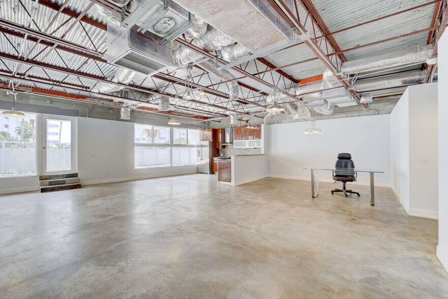 More Photos Of 3425 Galt Ocean Dr, Fort Lauderdale Storefront Retail Office For Lease