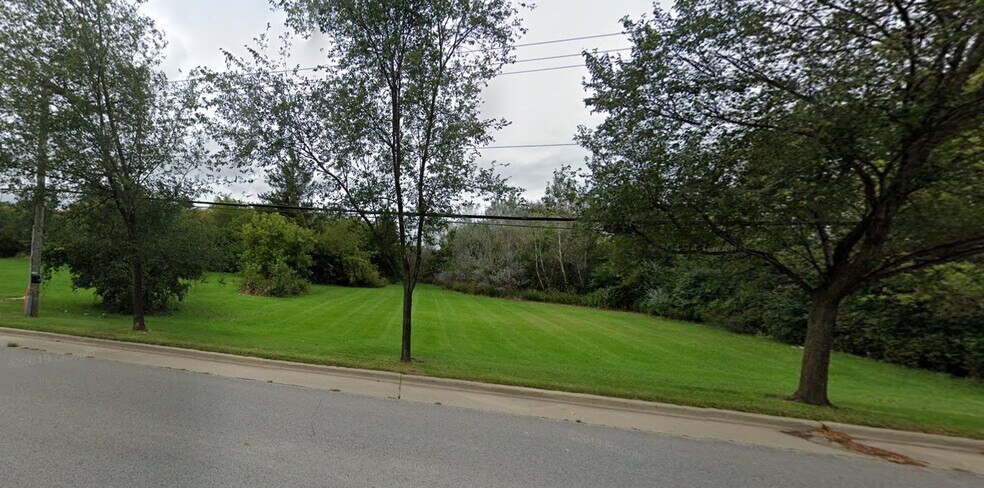 More Photos Of 68 E Irving Park Rd, Streamwood Land For Sale