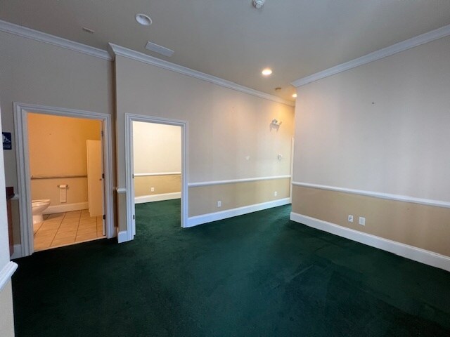 More Photos Of 4652 Lawrenceville Hwy, Lilburn Office Residential For Sale