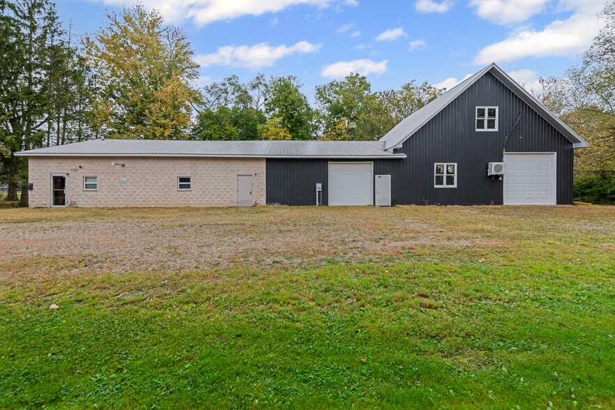 More Photos Of 74026 Tietz St, Armada Warehouse For Sale