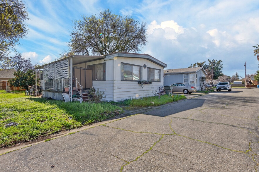 More Photos Of ,  Multifamily For Sale