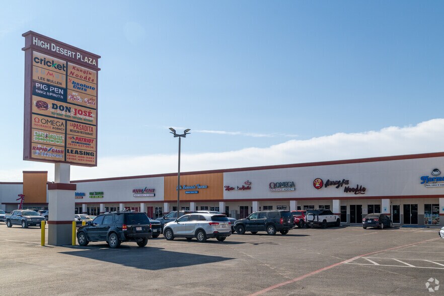 More Photos Of 14010 Horizon Blvd, Horizon City General Retail For Lease