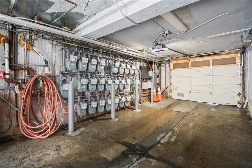 More Photos Of 425 Hyde St, San Francisco Apartments For Sale