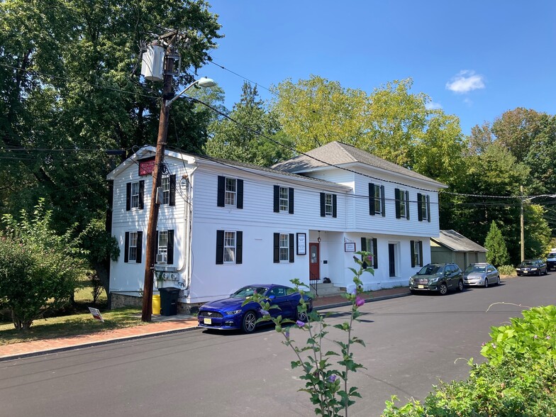 Primary Photo Of 14 Mercer St, Hopewell Office For Sale