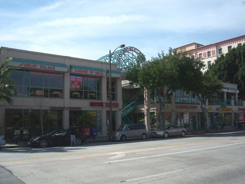 More Photos Of 950 E Colorado Blvd, Pasadena Restaurant For Lease