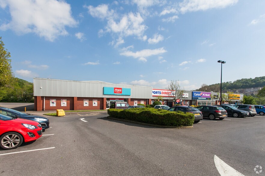 24 Ynysangharad Rd, Pontypridd CF37 4DA Retail For Lease