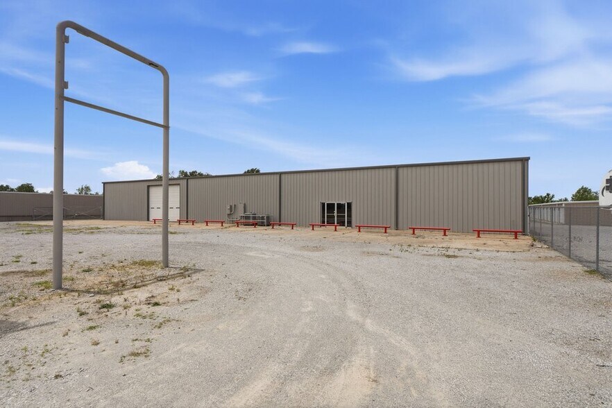 More Photos Of 31520 S 4210 Rd, Inola Industrial For Lease