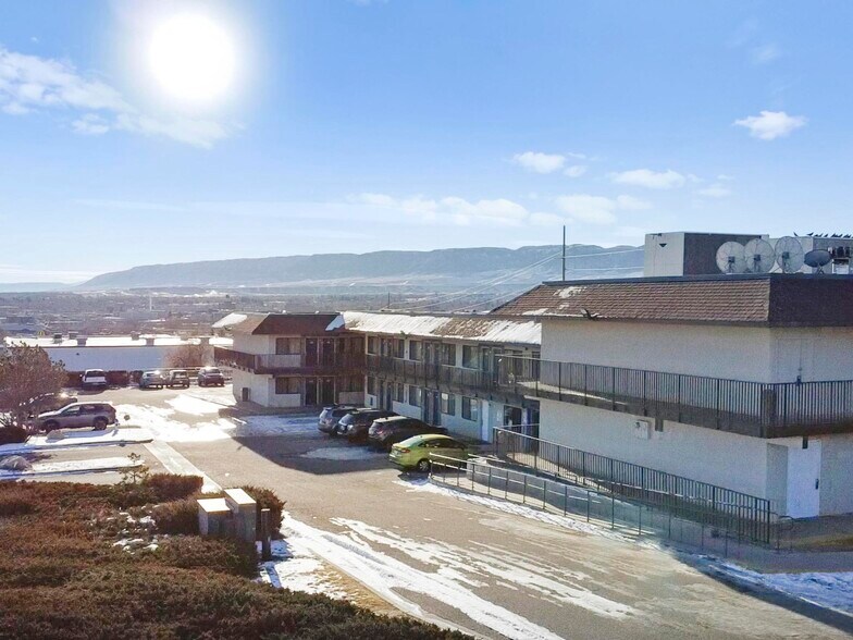 More Photos Of 1150 Wilkins Cir, Casper Hotel For Sale