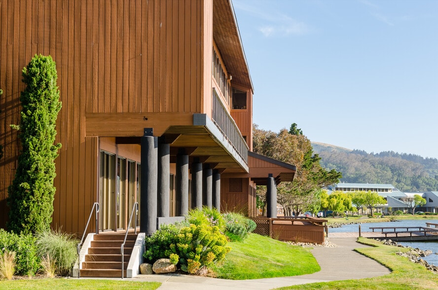 More Photos Of 655 Redwood Hwy, Mill Valley Office For Lease