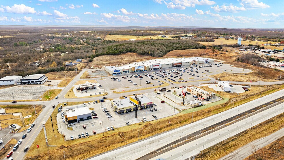More Photos Of 1075 George Nigh Expy, Mcalester Land For Sale