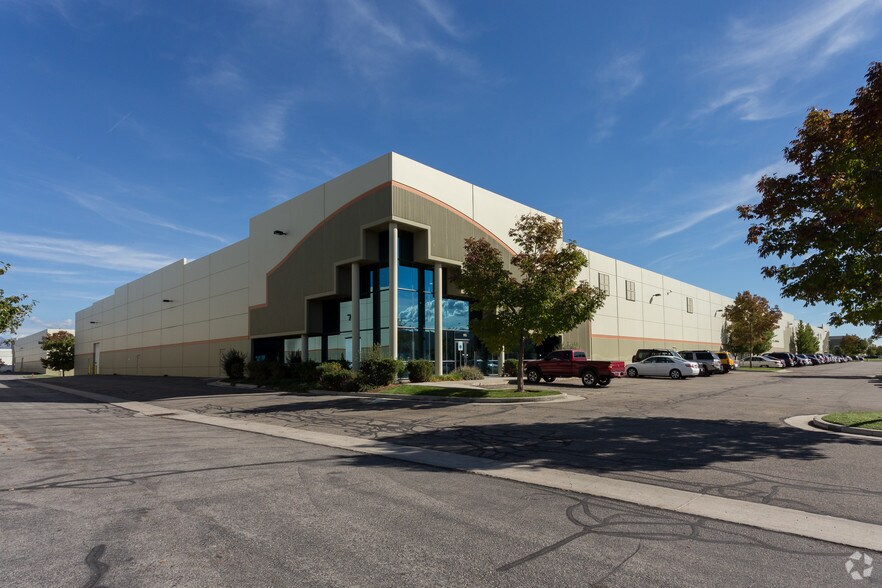 More Photos Of 1633-1717 S 4800 W, Salt Lake City Distribution For Lease