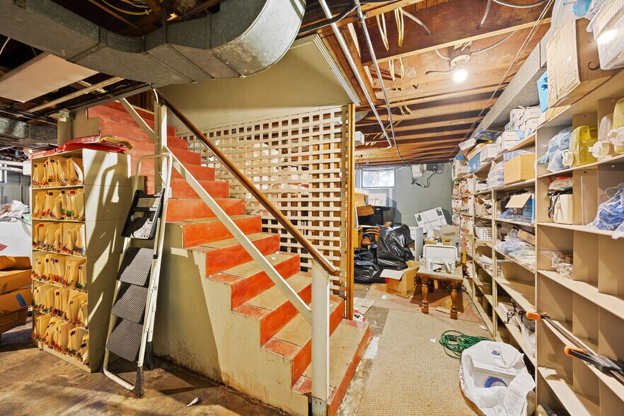More Photos Of 4816 Greenwood Rd, Louisville Medical For Lease