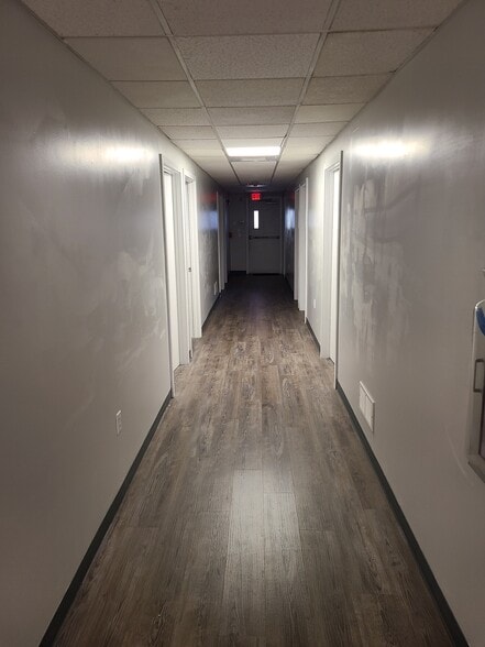 More Photos Of 131 N 5th St, Reading Office Residential For Lease