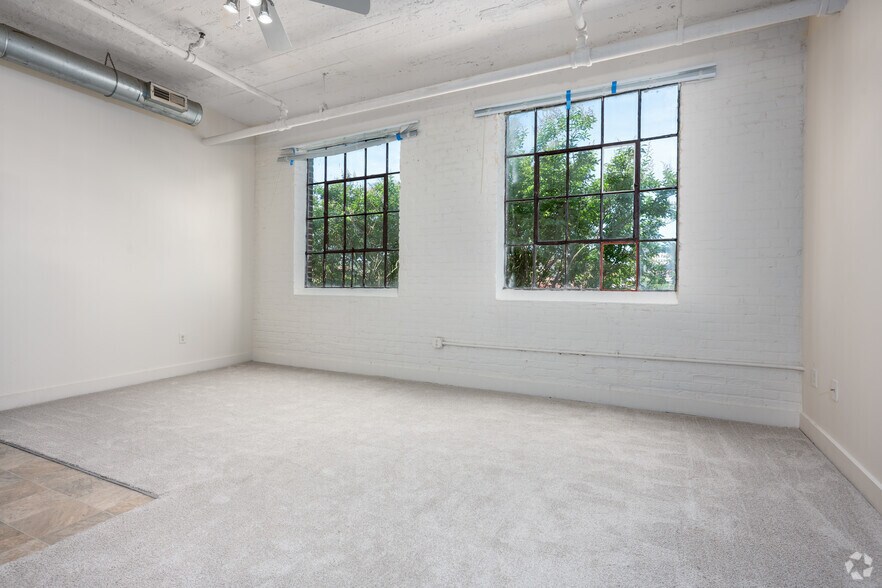 More Photos Of 614 Lynn St, Danville Apartments For Lease