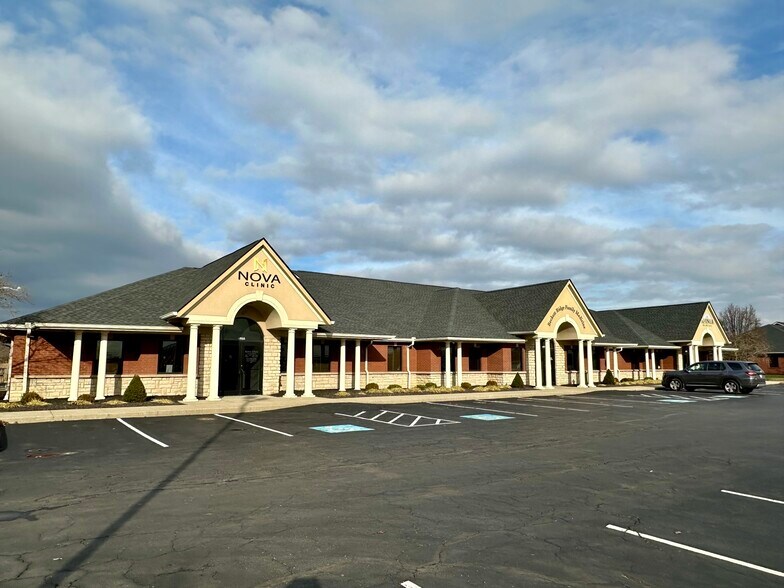 Primary Photo Of 4866-4874 Wunnenberg Way, West Chester Medical For Lease