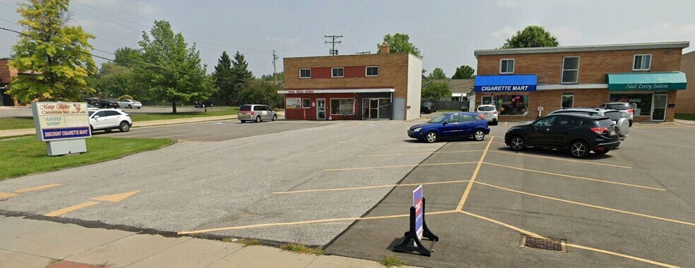 Primary Photo Of 7589-7601 Broadview Rd, Independence Unknown For Lease