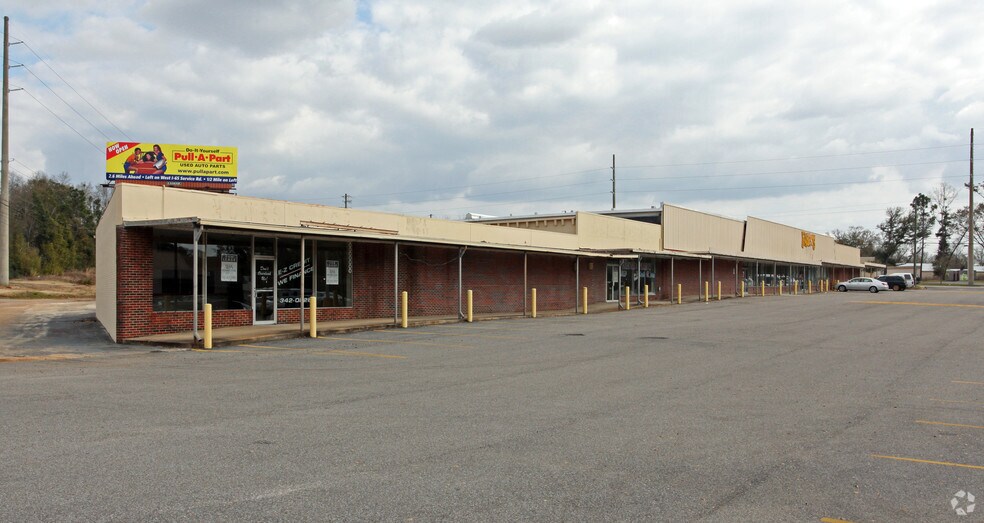 More Photos Of 5301 Moffett Rd, Mobile Unknown For Lease