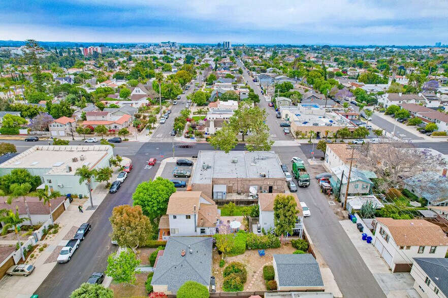 More Photos Of 4200-4204 Adams Ave, San Diego Restaurant For Sale