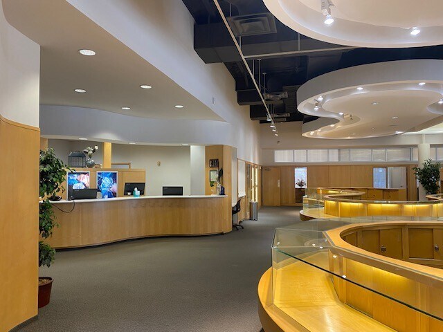 More Photos Of 100 Westgate Pky, Amarillo General Retail For Sale