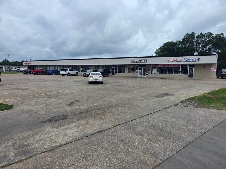More Photos Of 701 Military Pky, Mesquite Unknown For Lease