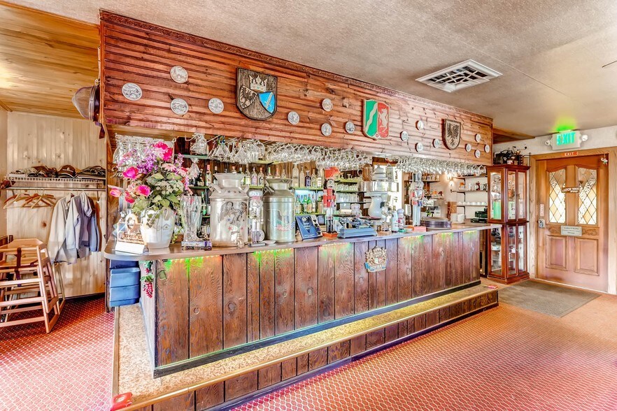 More Photos Of 32138 Highway 72, Golden Restaurant For Sale