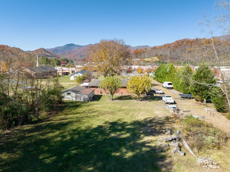 More Photos Of 2145 S Main St, Waynesville Fast Food For Sale