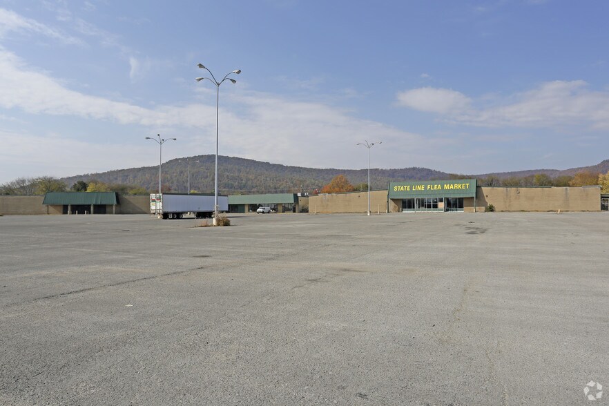 More Photos Of 2228 S Cedar Ave, South Pittsburg Freestanding For Sale