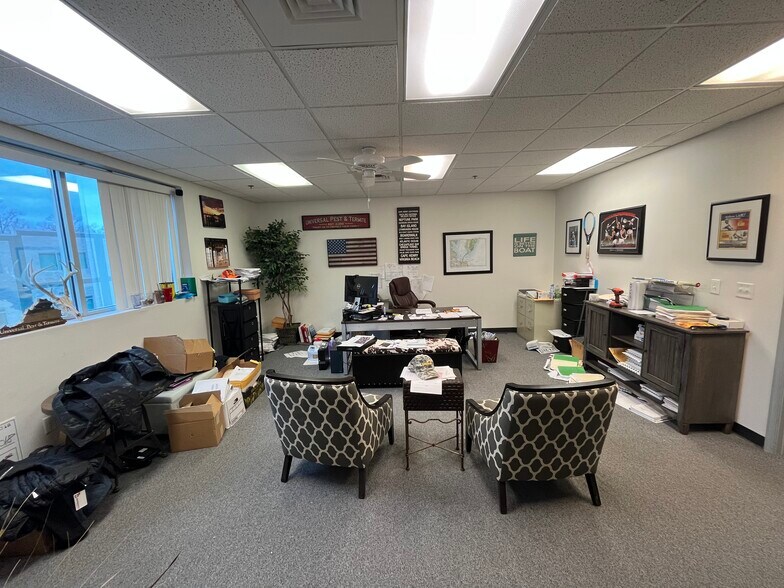 More Photos Of 1616 Centerville Tpke, Virginia Beach Light Distribution For Lease