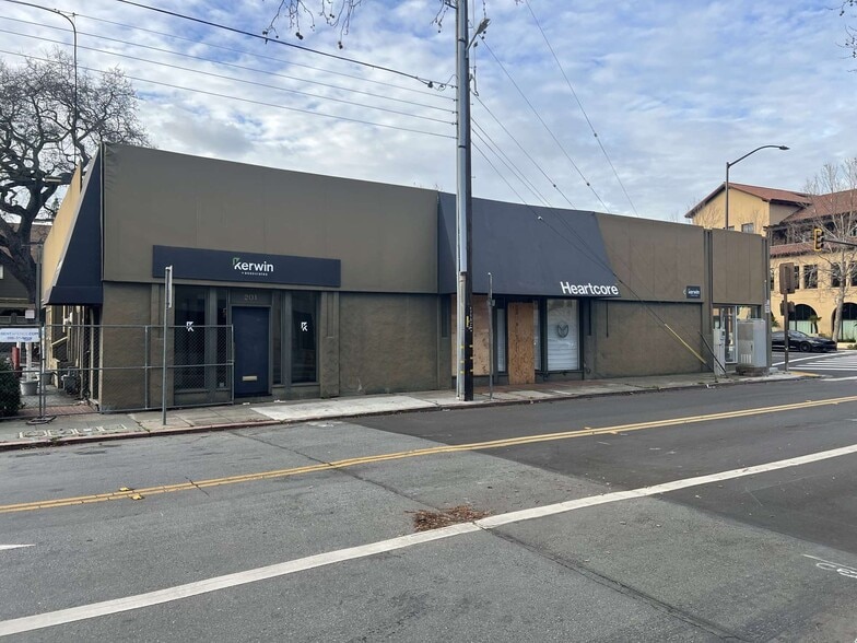 More Photos Of , Menlo Park Unknown For Sale