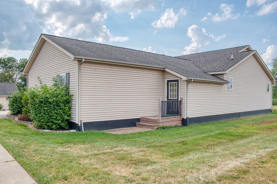 More Photos Of 1605 Vandekarr Rd, Owosso Assisted Living For Sale