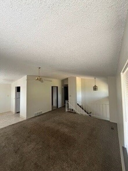 More Photos Of 1402 W Cora Ct, Spokane Apartments For Sale