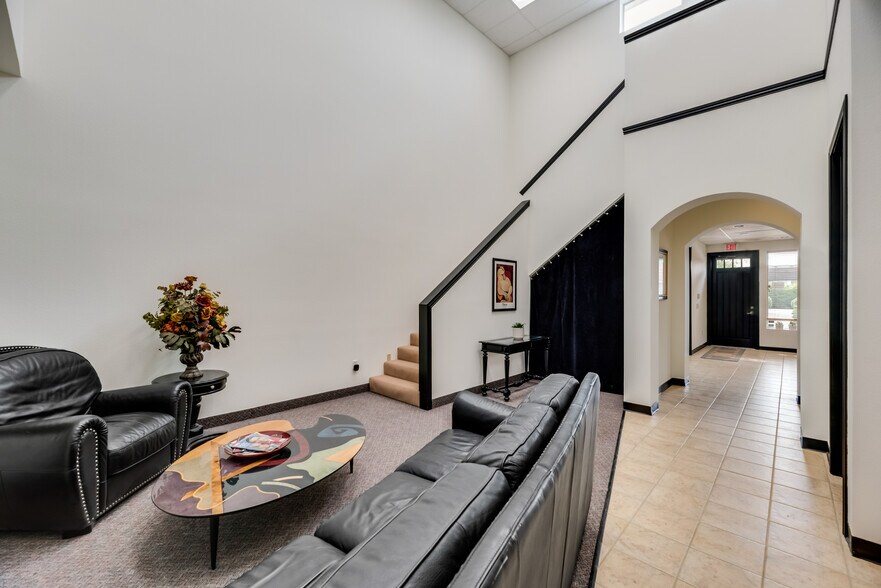 More Photos Of 5172 Village Creek Dr, Plano Medical For Sale