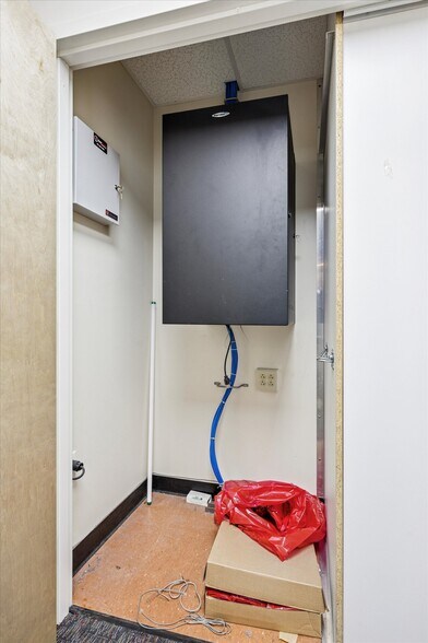 More Photos Of 6712-6714 Rising Sun Ave, Philadelphia Medical For Sale