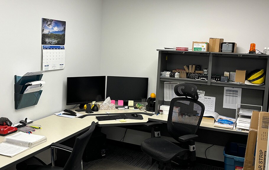 More Photos Of 1433 Erin St, Winnipeg Warehouse For Lease