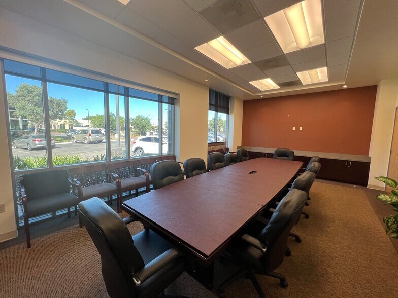 More Photos Of 2794 Gateway Rd, Carlsbad Office For Lease