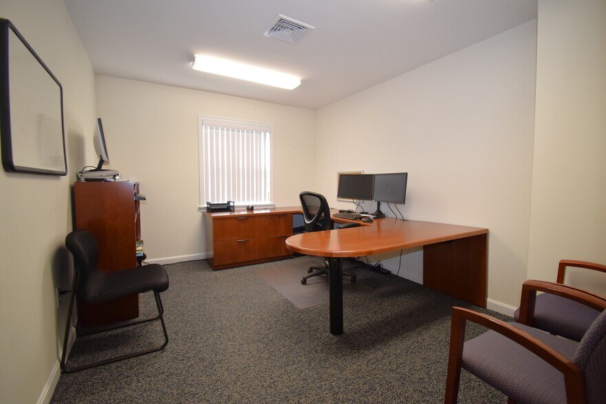 More Photos Of 1 Library Ln, Kingston Office For Lease