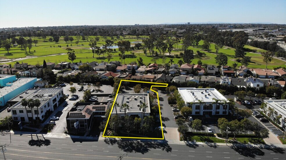 More Photos Of 1124 Bristol St, Costa Mesa Office For Sale