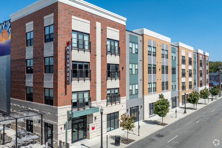 More Photos Of 5829 Madison Rd, Cincinnati Apartments For Lease