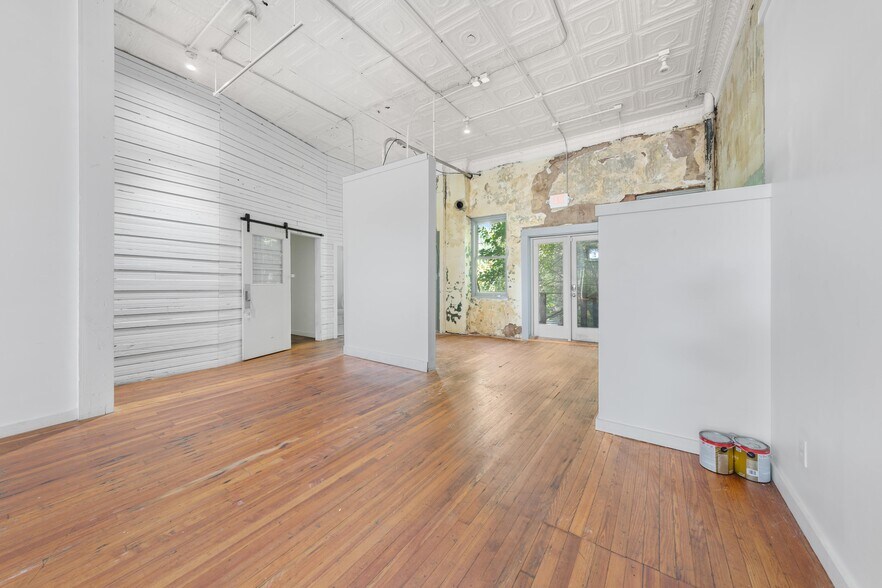 More Photos Of 947 E Main St, Durham Storefront For Sale