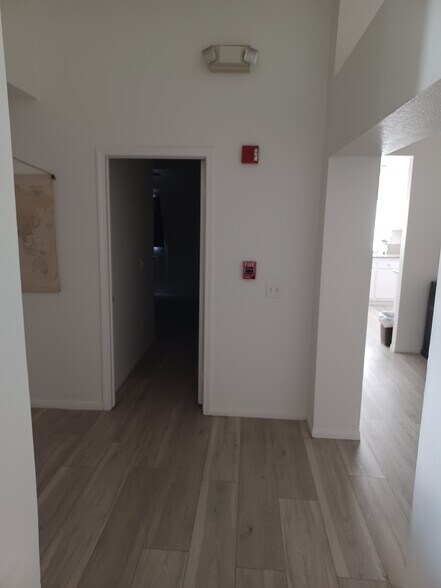 More Photos Of 13943 Trigger Ln, Victorville Healthcare For Sale