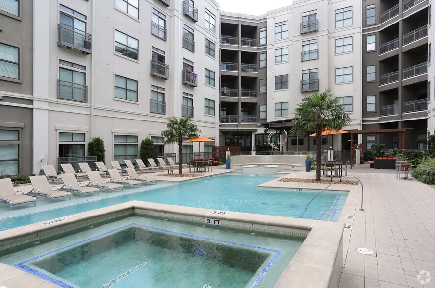 More Photos Of 4123 Cedar Springs Rd, Dallas Apartments For Lease