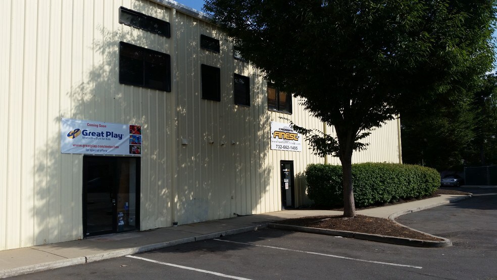 More Photos Of 160 Durham Ave, Metuchen Apartments For Lease