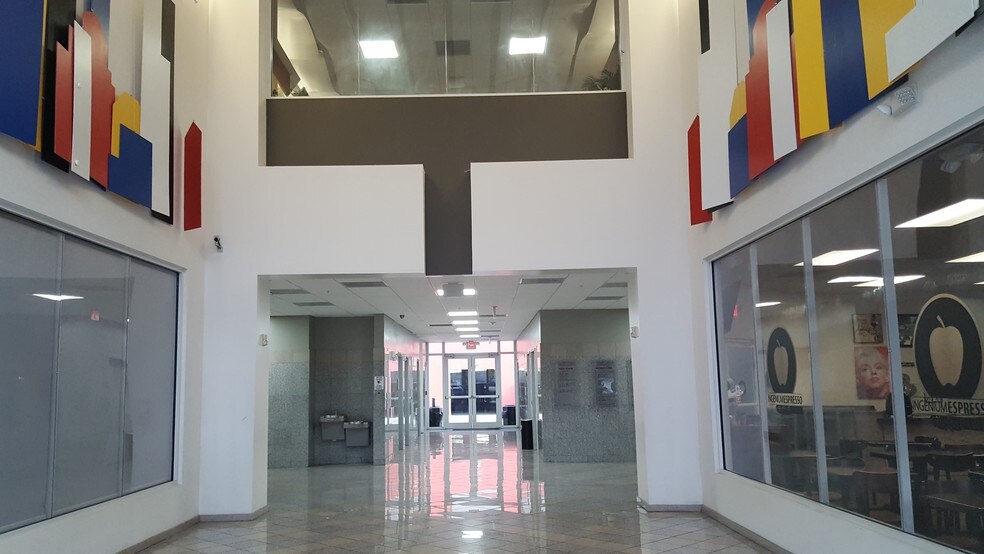 More Photos Of 7791 NW 46th St, Doral Unknown For Lease