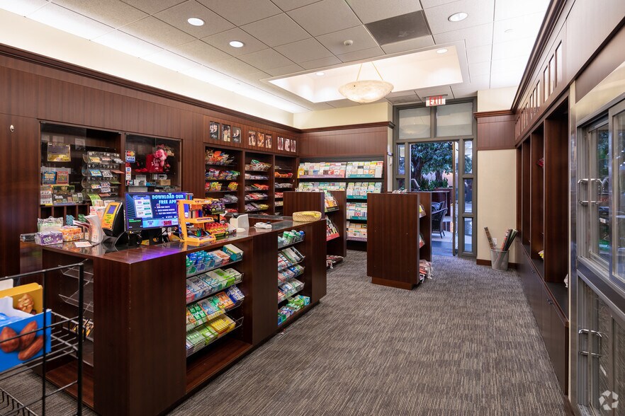 More Photos Of 191 Peachtree St NE, Atlanta Office For Lease